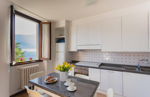 Azzano Apartment | Co-m341-rteo16at - Family Lake Apartment