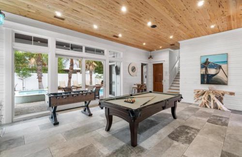 Frangista Beach House | Coast Is Clear With Jetted Pool And Game Room