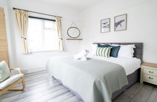 Sandbanks House | Coastal 4-Bed Family Retreat in Sandbanks