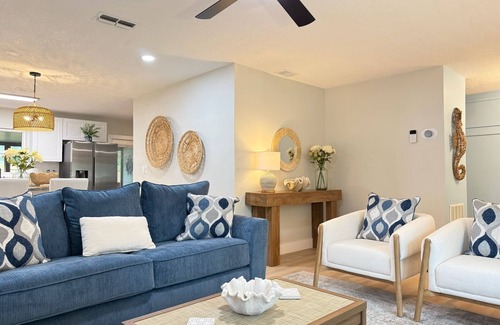 Port Orange House | Coastal Bliss Getaway 3.8 Miles to Beach. Stylish & Coastal Charm Interior