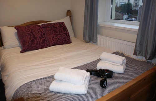 Uplands Apartment | Coastal City Rooms - Uplands