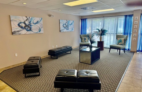 Loris Hotel | Coastal Comfort Hotel