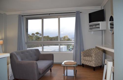 Strand Hotel | Coastal Comfort