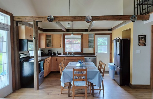 Brackley Beach Cottage | Coastal Escape: Cottage Complex