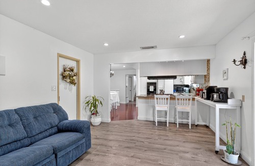 Sea View Estates House | Coastal Escape With Private Mini Golf 4 Bedroom Home