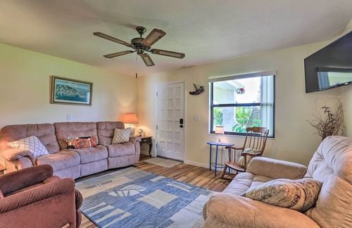 South Sea Village House | Coastal Home w/ Lanai, < 1 Mi to Melbourne Beach!