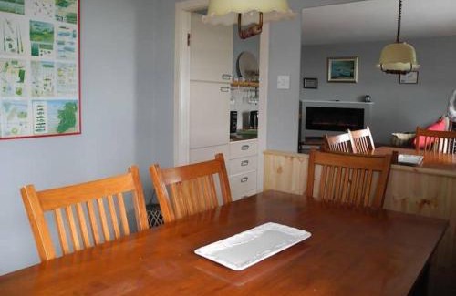 Waterville Apartment | Coastal Kerry Hideaway - Sleeps 6 & Free Parking