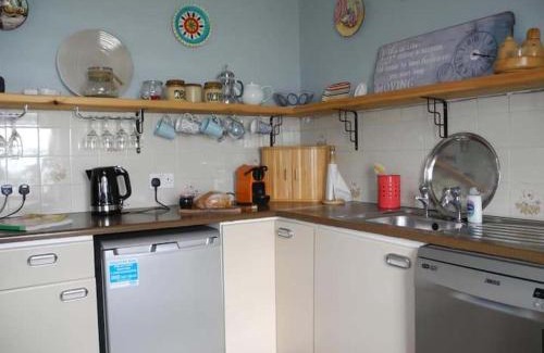 Waterville Apartment | Coastal Kerry Hideaway - Sleeps 6 & Free Parking