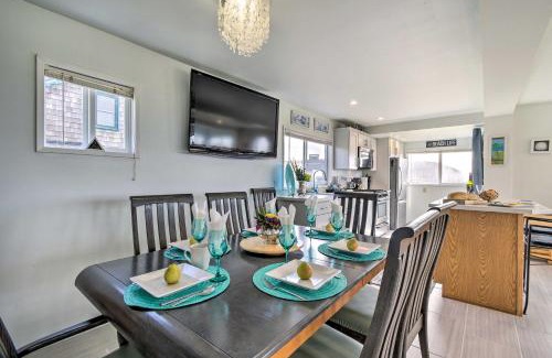 Pacific Beach House | Coastal Retreat Deck, Ocean Views and Walk to Beach