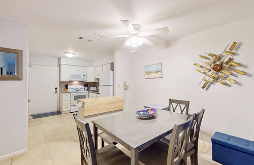 Folly Field Condo | Coastal Retreat with Patio, Shared Pools, Tennis & Playground - Walk to Beach