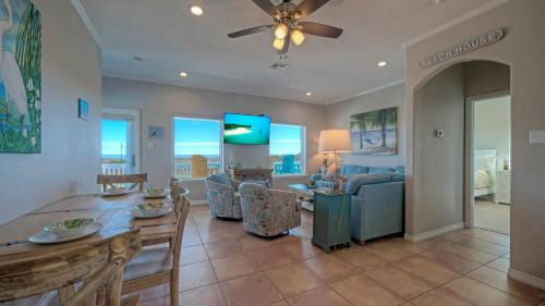 Safe Harbor House | Coastal Soiree Ocean Views Game Room Steps from Port Aransas Beaches