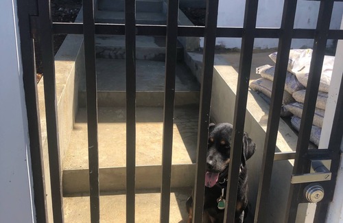 Bajura House | Coastal Views 5 minutes to the beach