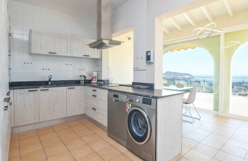 Benimeit Villa | Coastal Villa with Pool