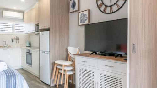 Sawtell Hotel | Coasters 18