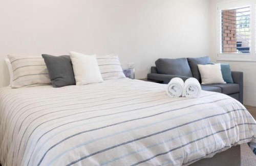 Sawtell Hotel | Coasters 22