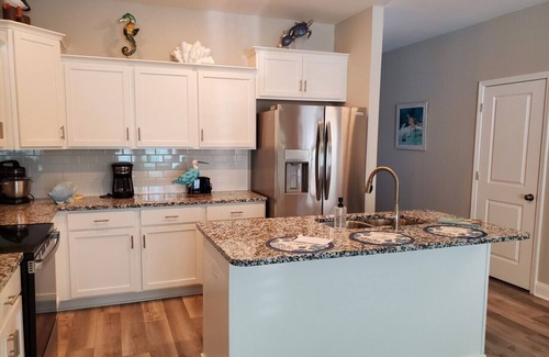 Cedar Point Villa | Coastline Townhome Beach Getaway - Located by The Emerald Isle Bridge