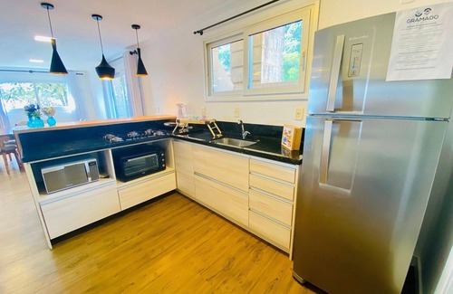 Gramado City Centre Apartment | COBERTURA 04 Suites - RUA COBERTA