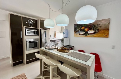 Bombas Apartment | Cobertura Aconchegante com Vista Para o mar