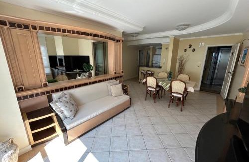 Ingleses Sul Apartment | Cobertura aparthotel frente ao mar