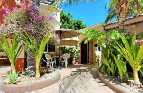 Loreto House | Coco Cabañas and Casitas Vacation Rentals
