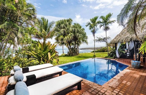 Junquillal House | Coco Flotante, Beachfront 4BR Villa w/Pool & best ocean view