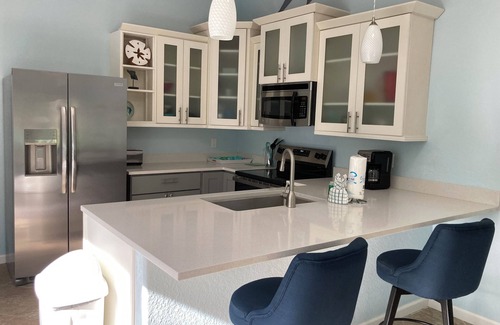 Holmes Beach Condo | Coconut Breeze 2/2 Condo with Private Heated Pool, 2 Blocks from Beach.