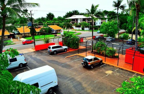 Coconut Grove Apartment | Coconut Grove Holiday Apartments