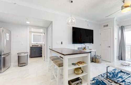 New Smyrna Beach Apartment | Coconut Palms Beach Resort II 4512