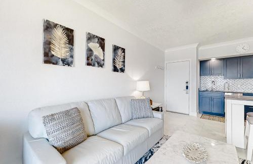 New Smyrna Beach Apartment | Coconut Palms Beach Resort II 4512