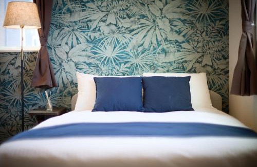 Kaneshi Apartment | CODE ROOMS OKINAWA 今帰仁の貸切宿 BBQと自然を満喫 美ら海水族館 ジャングリア沖縄まで車で20分 最大7名ok