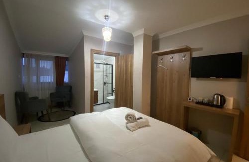 Arnavutkoy Hotel | Coisin Royal Hotel