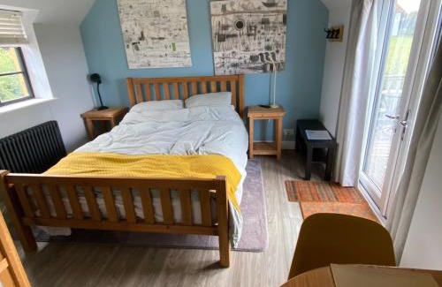 Warminster Bed & Breakfast | Cold Kitchen View