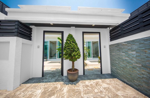 South Pattaya Villa | Colibri Pool Villa Pattaya