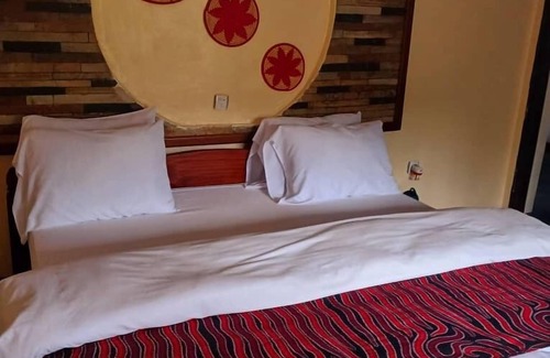 Gisenyi House | COLIBRI VILLA CITY CENTER