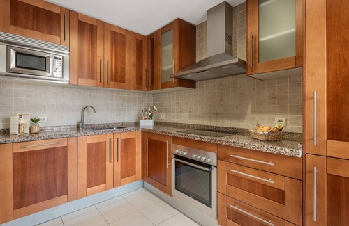 New Golden Mile Apartment | Colina del Paraíso