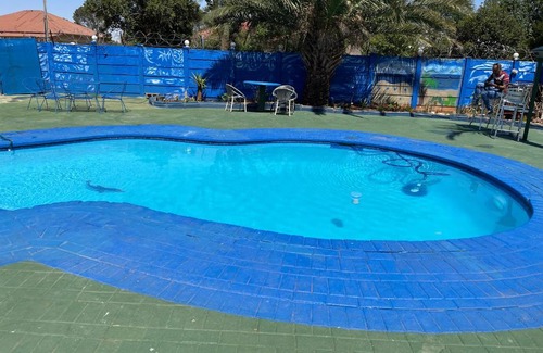 Orkney House | Colins Accommodation - DAYREST from R120 OVERNIGHT from R300