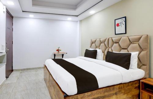 Old Gurgaon Hotel | Collection O Deep Residency
