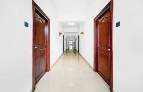 Peringandoor Hotel | Collection O Thrissur Near Thrissur Medical College