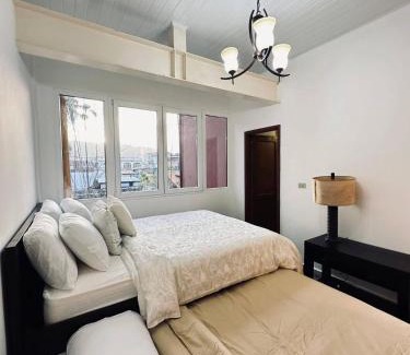 Casco Viejo Apartment | Colonial & Spacious Apto-best Location In Oldtown