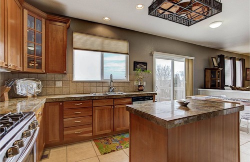 Erie House | Colorado Greenbelt Vacation Home