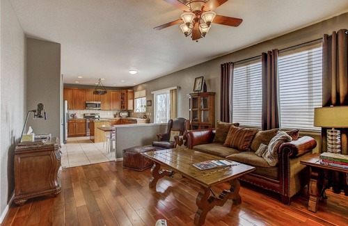 Erie House | Colorado Greenbelt Vacation Home