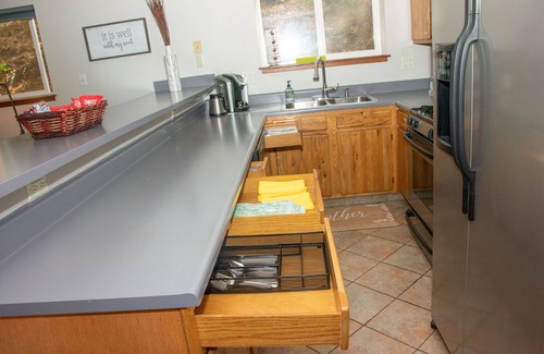 Cascade House | Colorado's best getaway and adventure located at the base of Pikes Peak #1