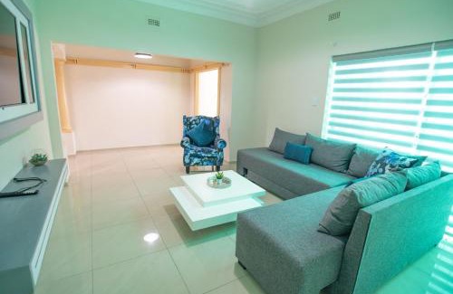 Pretoria Apartment | Colourfully cosy