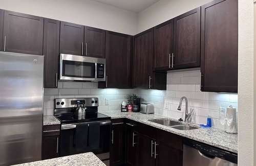 Memorial Apartment | Colours Energy Park | Ultimate 1 BR in Houston