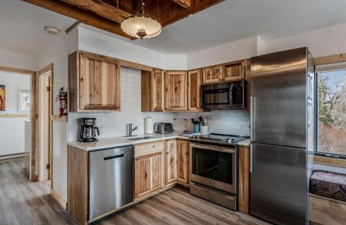 Clark Ski Chalet | Columbine