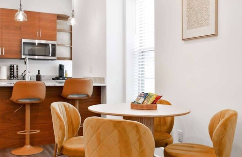 Near East Columbus House | Columbus Oasis w/Pool Table (Near Downtown!)