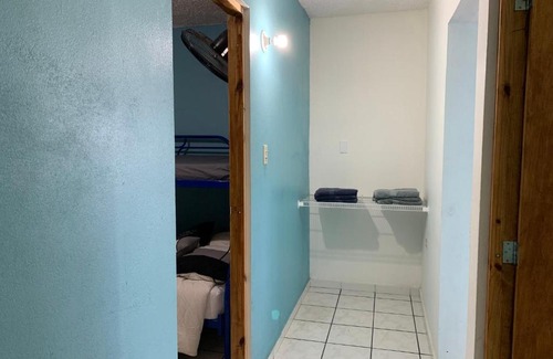 El Combate Apartment | Combate Beach Apartment/Kitchen/Tv/2 Rooms