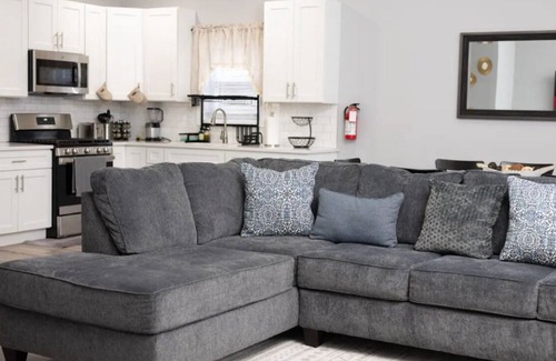 Paterson Apartment | Come and relax! Apt with 3BR close to NYC.
