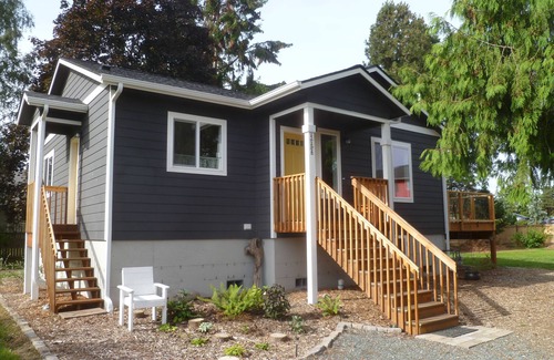 La Conner House | Come and stay at Thompson's Guest House in historic and charming La Conner, WA