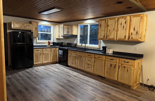 Amery Cabin | Come check out this Cozy 2-bedroom cabin in charming Amery!